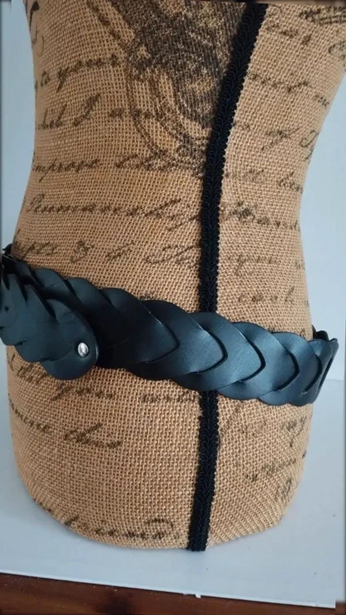 Ceinture noire croisée 90 cm - photo numéro 5