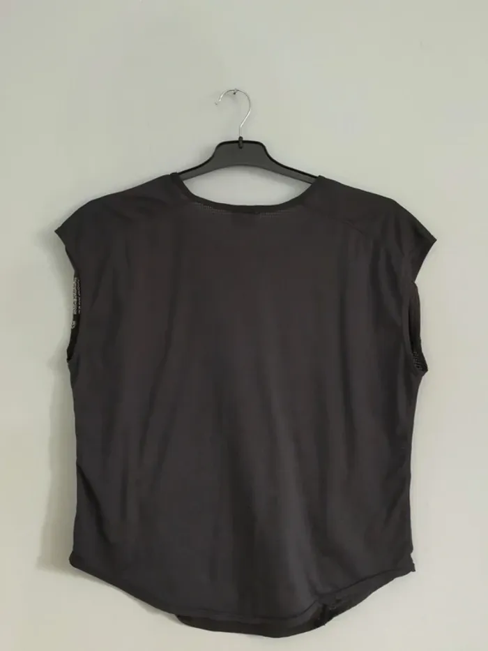 T-shirt de sport - photo numéro 2
