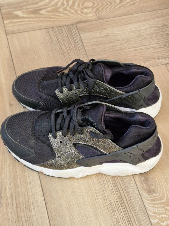 Nike Huarache glitters