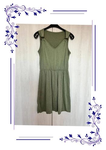 Robe kaki shein M neuve