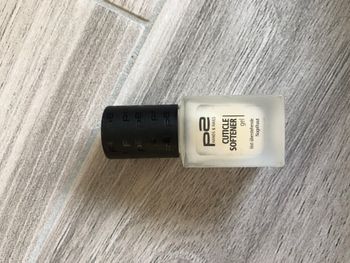 P2, Cuticle softener en gel