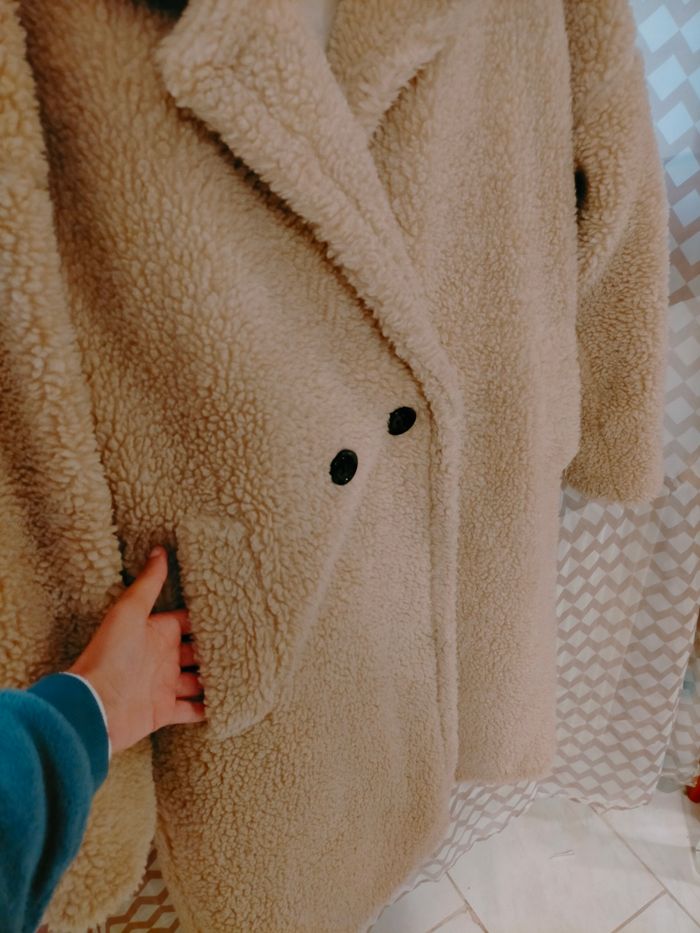 Manteau fausse fourrure - photo numéro 2