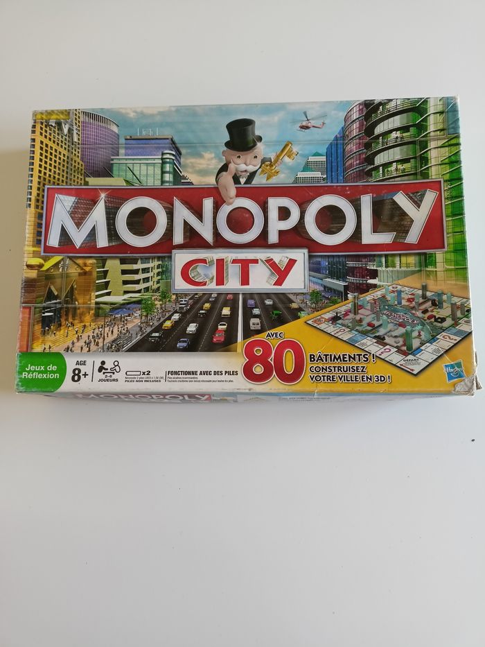 Monopoly city hasbro gaming complet et fonctionne