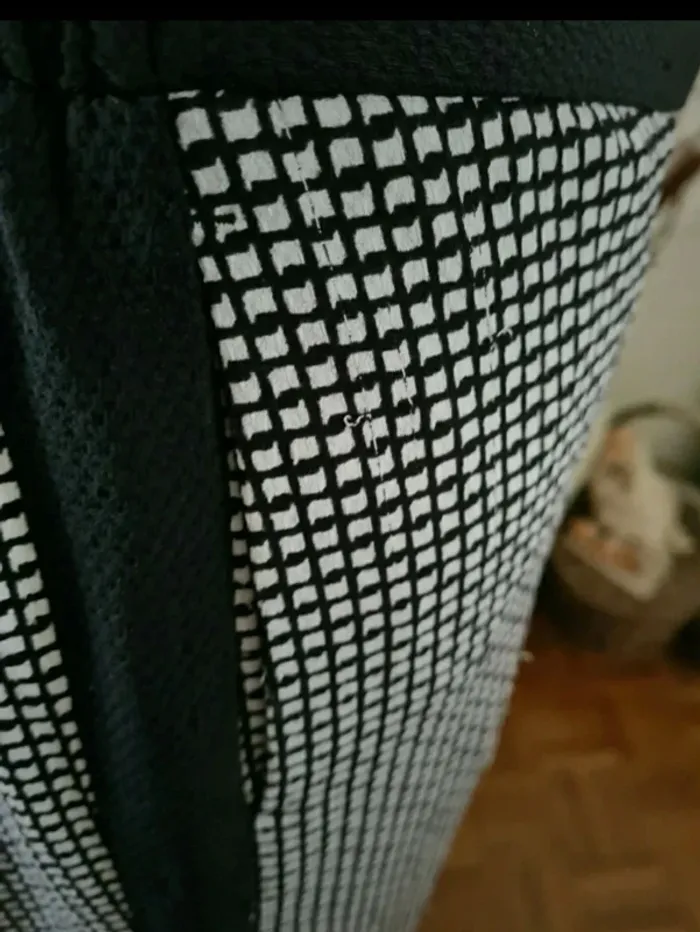 Pantalon noir/blanc H & M Taille XS - photo numéro 3