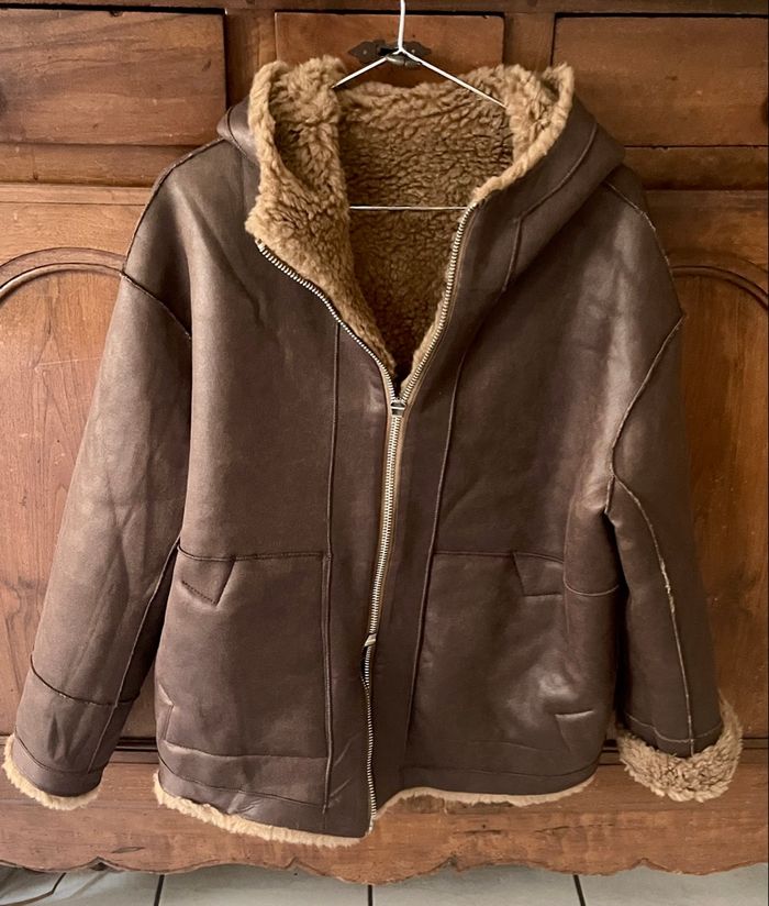 Manteau fausse fourrure , marron , avec capuche - photo numéro 7