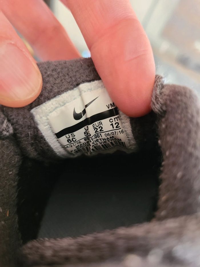 Petites baskets air max - photo numéro 7