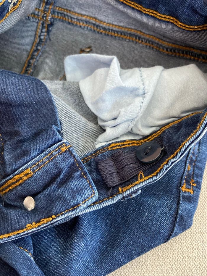 Jean taille 11/12 ans - photo numéro 3