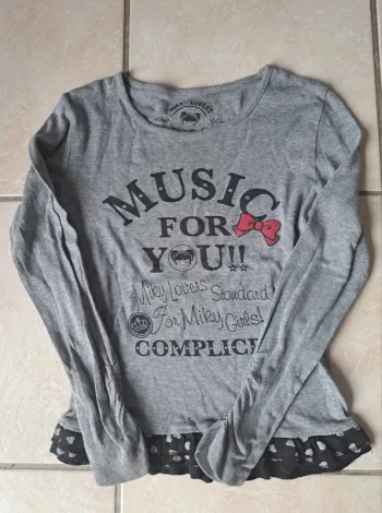 Tee-shirt manches longues gris/noir 10 ans 👧 Complices en TBE