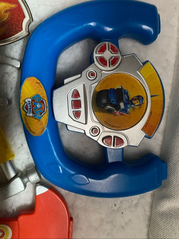 Lot de jouets pat patrouille - photo numéro 2