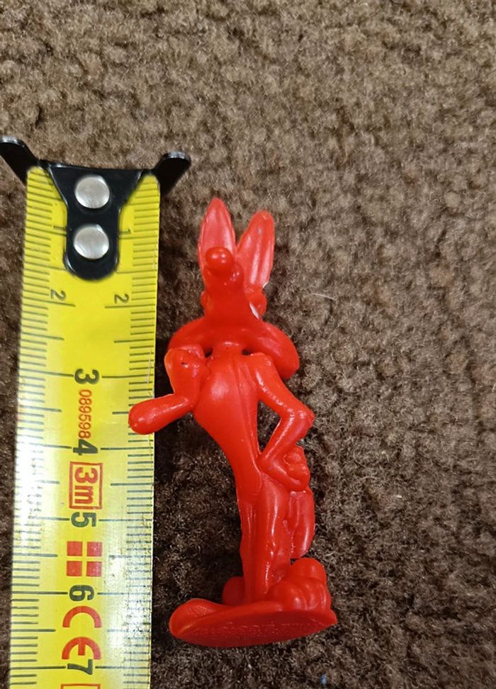 Weetabix figurine coyote Looney toons - photo numéro 3
