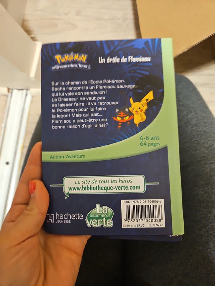 Livre pokemon - photo numéro 2