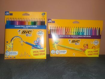 Feutres et crayons de couleurs