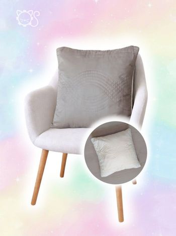 Coussin décoratif carré bicolore marron crème motif abstrait - 40×40 cm