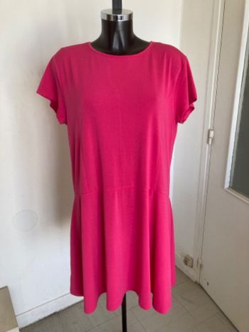 Robe fluide Mango taille 42/XL