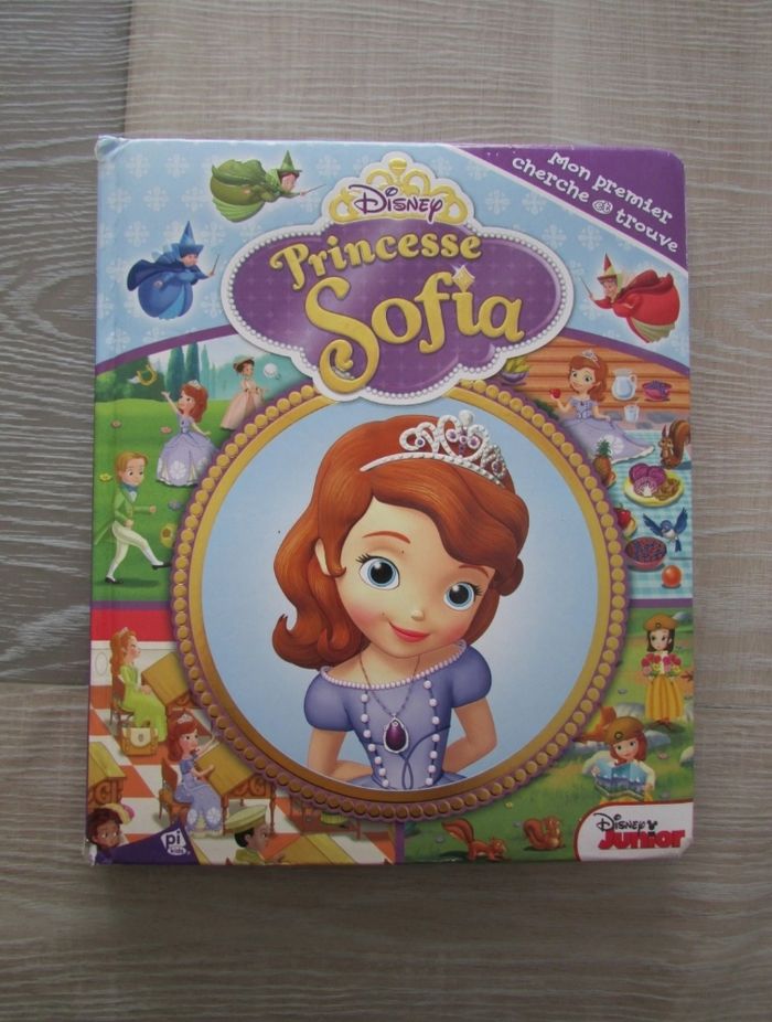 Livre Cherche et trouve Disney Princesse Sofia