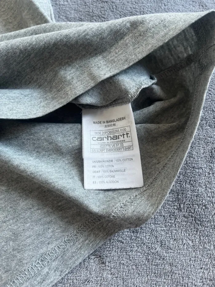 T-shirt Carhartt WIP gris logo poitrine – Neuf sans étiquette – Taille S - photo numéro 4