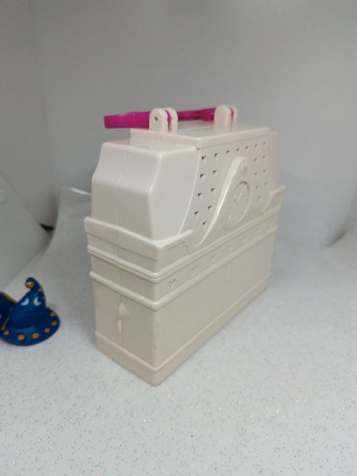 Little Pony petit poney wiki maisonnette petite maison house cottage boutique magic nightmare night - photo numéro 12