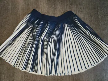 Jupe plissée okaidi taille 10 ans