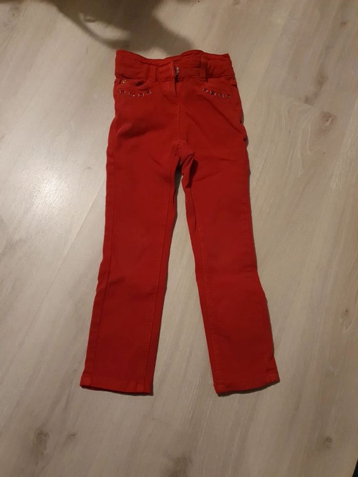 Jean chic rouge