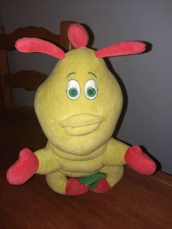 Peluche Heimlich le chenille 1001 pattes