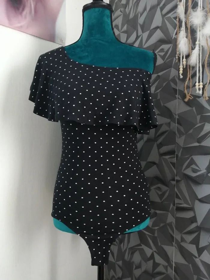 Body noir à pois blanc avec épaules modulables et pressions / jennyfer / (M) - photo numéro 2