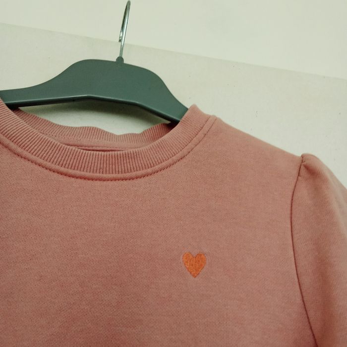 Sweat fille taille 8 ans - photo numéro 2