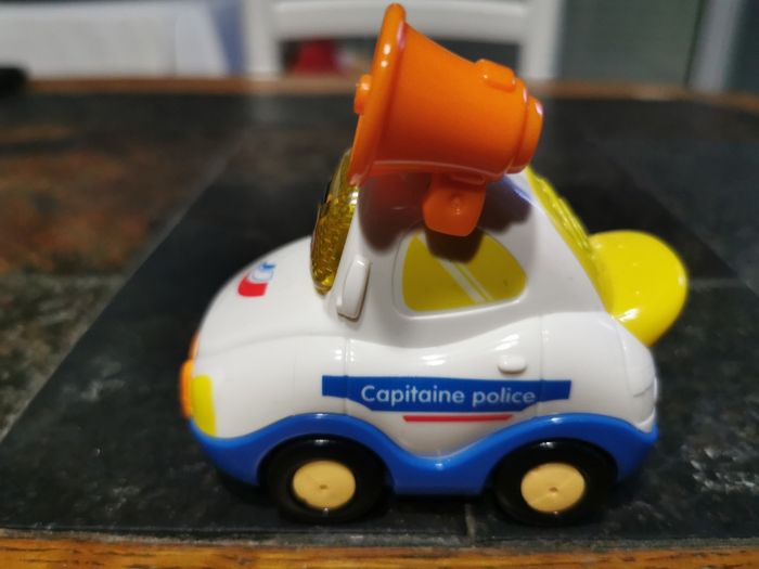 Tut tut bolides Theo, Capitaine police - photo numéro 5