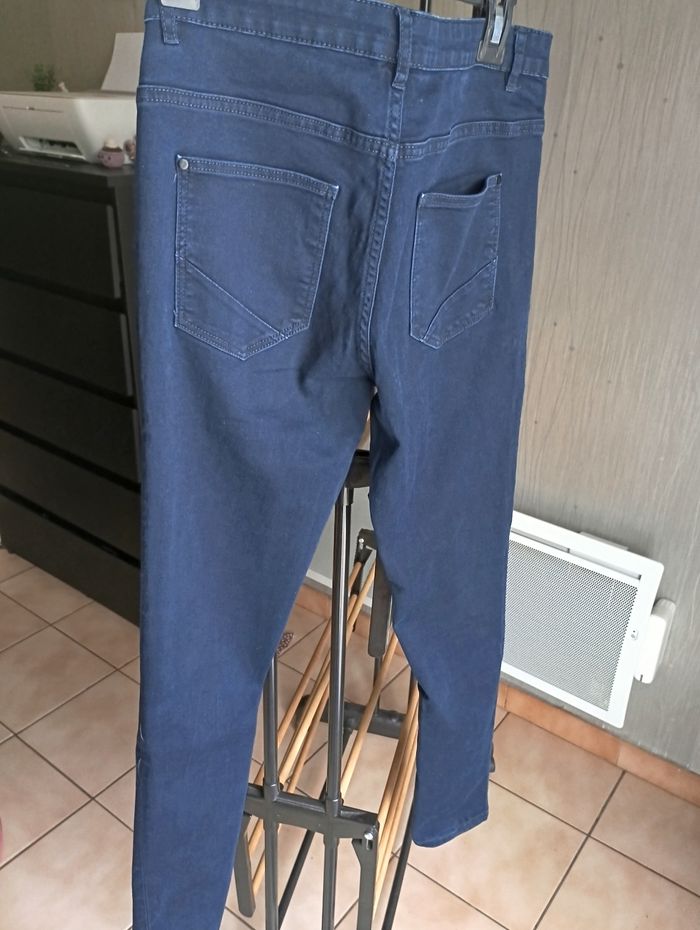 Pantalon femme - photo numéro 2