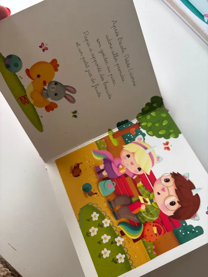 Livre petite licorne va manger - photo numéro 6