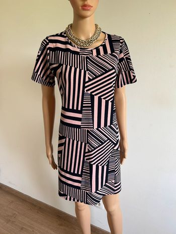 Robe bleue marine et rose à manches courtes taille XL TBE