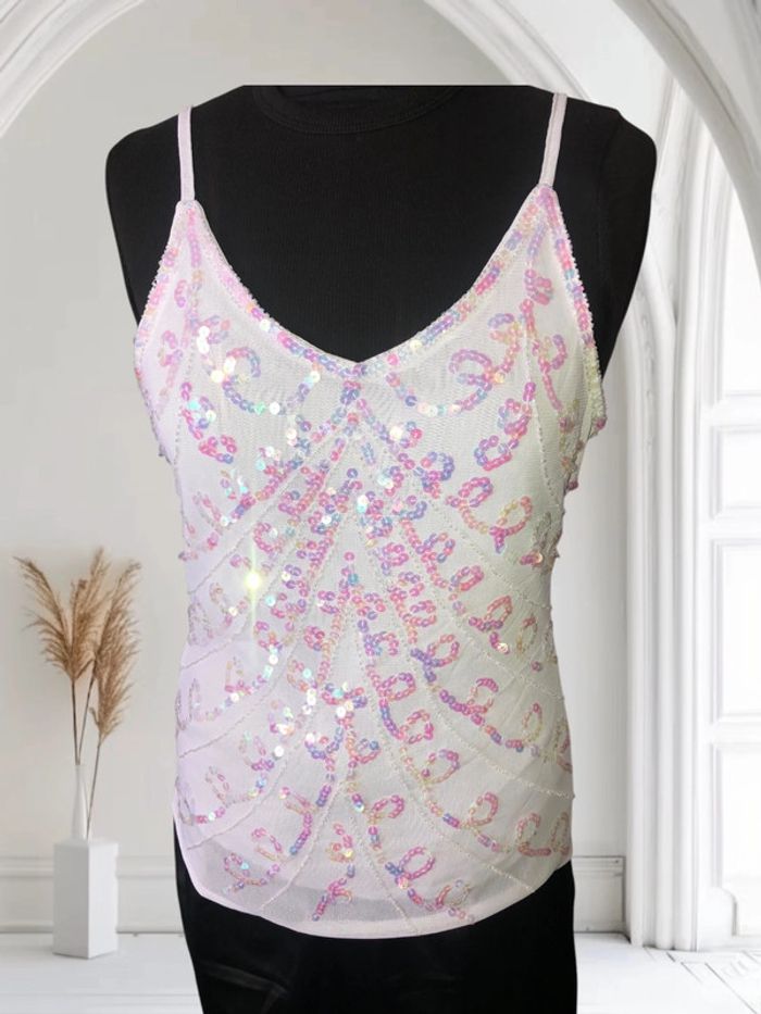 🌼Haut à bretelles brodé de sequins🌼