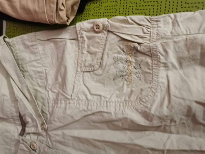 Pantacourt 4 oches, boutons et fermeture - photo numéro 4