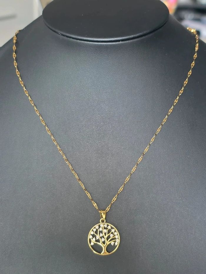 Collier avec pendentif arbre de vie rond avec pierre d'ornement en acier inoxydable dorée - photo numéro 2