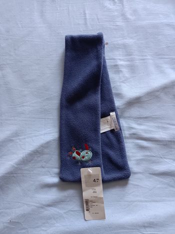 Écharpe neuve Kitchoun