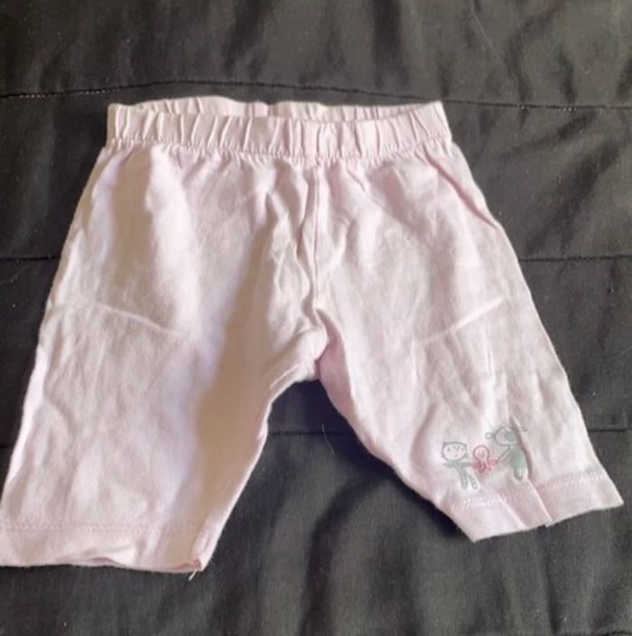 Lot 2 leggings T.3m - photo numéro 2