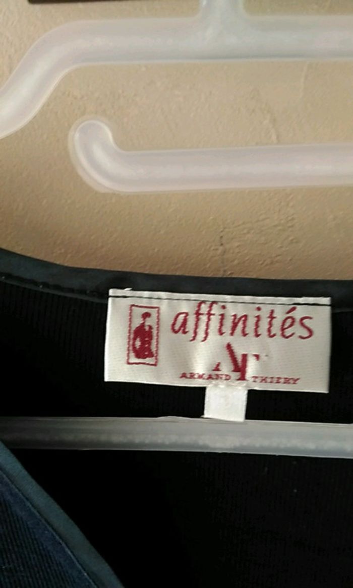 T shirt armand Thiery taille 1 - photo numéro 2