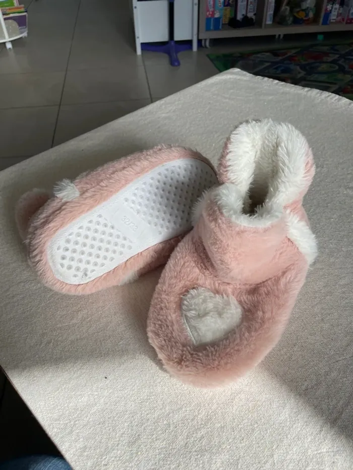 Chaussons, pointure 32 33