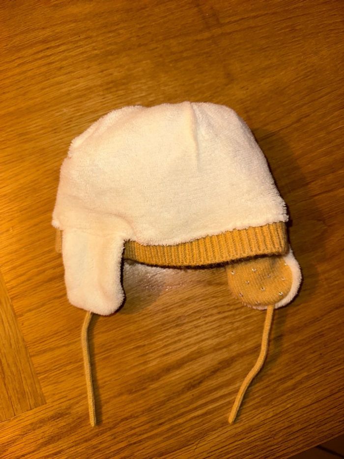 Bonnet - photo numéro 2