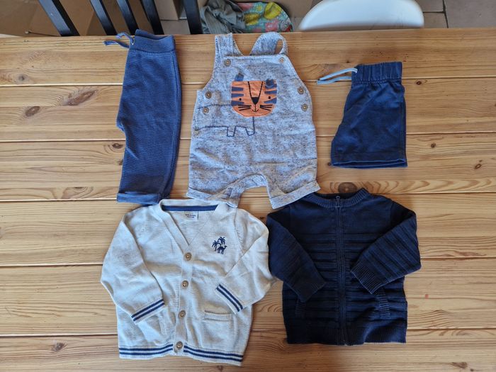 Lot vêtements garçon 9mois