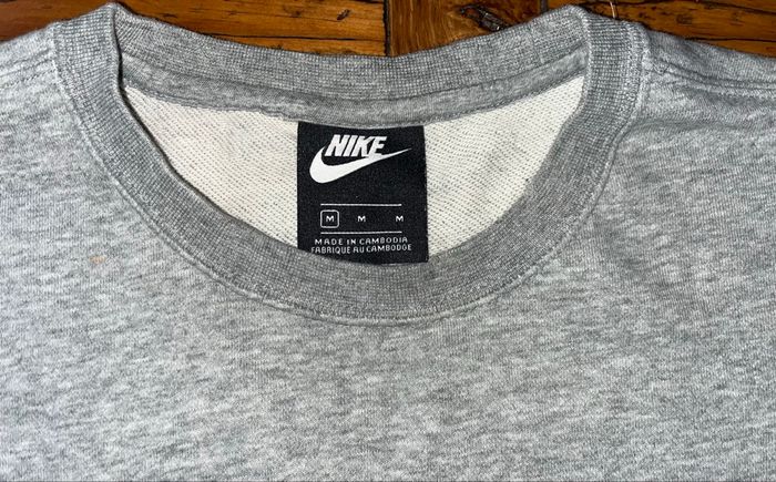 Sweat nike gris sans capuche homme Taille M parfait état - photo numéro 6