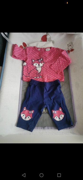 Ensemble tee shirt et leggins