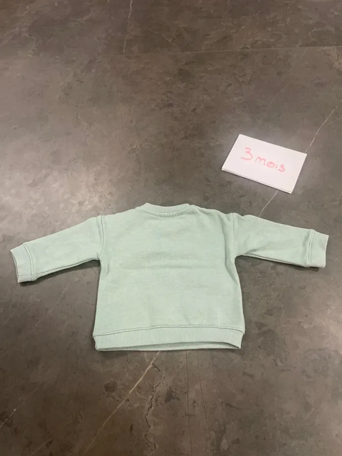 Pull chaud - photo numéro 2