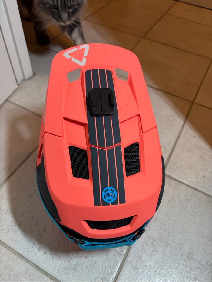 Casque intégral de vélo - photo numéro 5