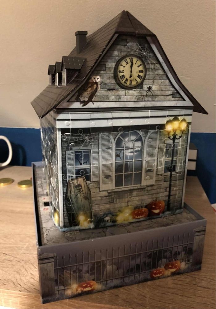 Puzzle 3D maison lumineuse hantée Ravensburger - photo numéro 3