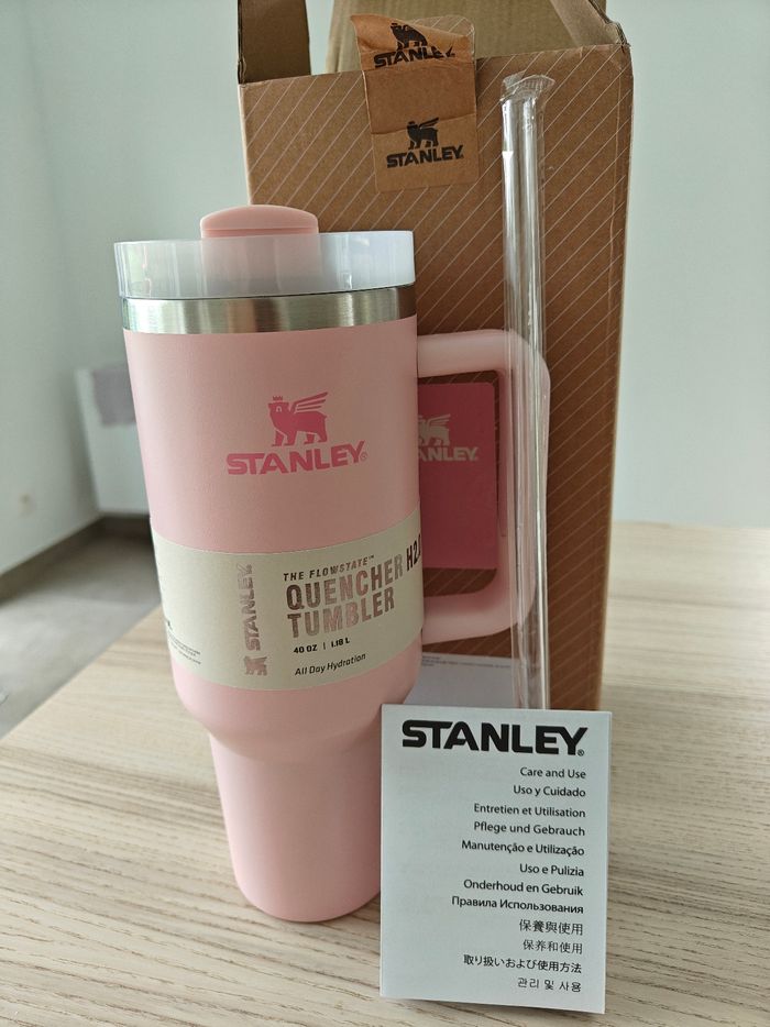 Stanley cup rose
