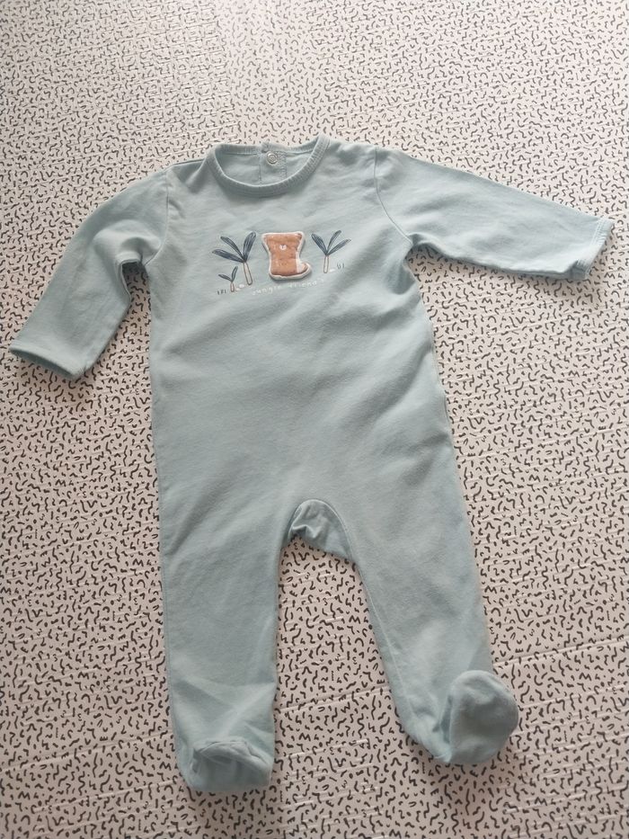 Pyjama dors-bien bébé Kiabi – Collection récente – Taille 6 mois - photo numéro 2
