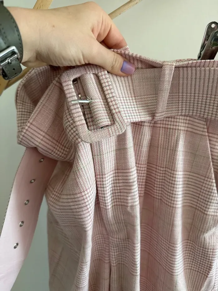 Pantalon droit carreaux rose Zara - photo numéro 2