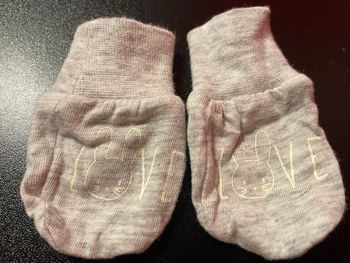 Moufles naissance Kiabi coton gris clair