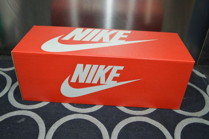 Boite vide Nike