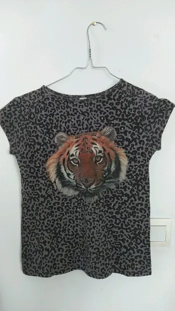 Top Zara filles 9 ans motif tigre 🐅